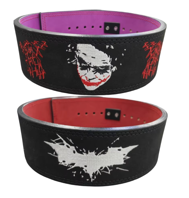 Why So Serious – Bestickter Gym Lever-Gürtel